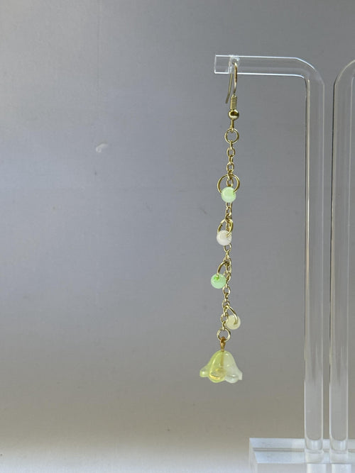 Botanical Drop Earrings – Handmade Bell Flowers with Gold Hooks for Gifts & Spring Style