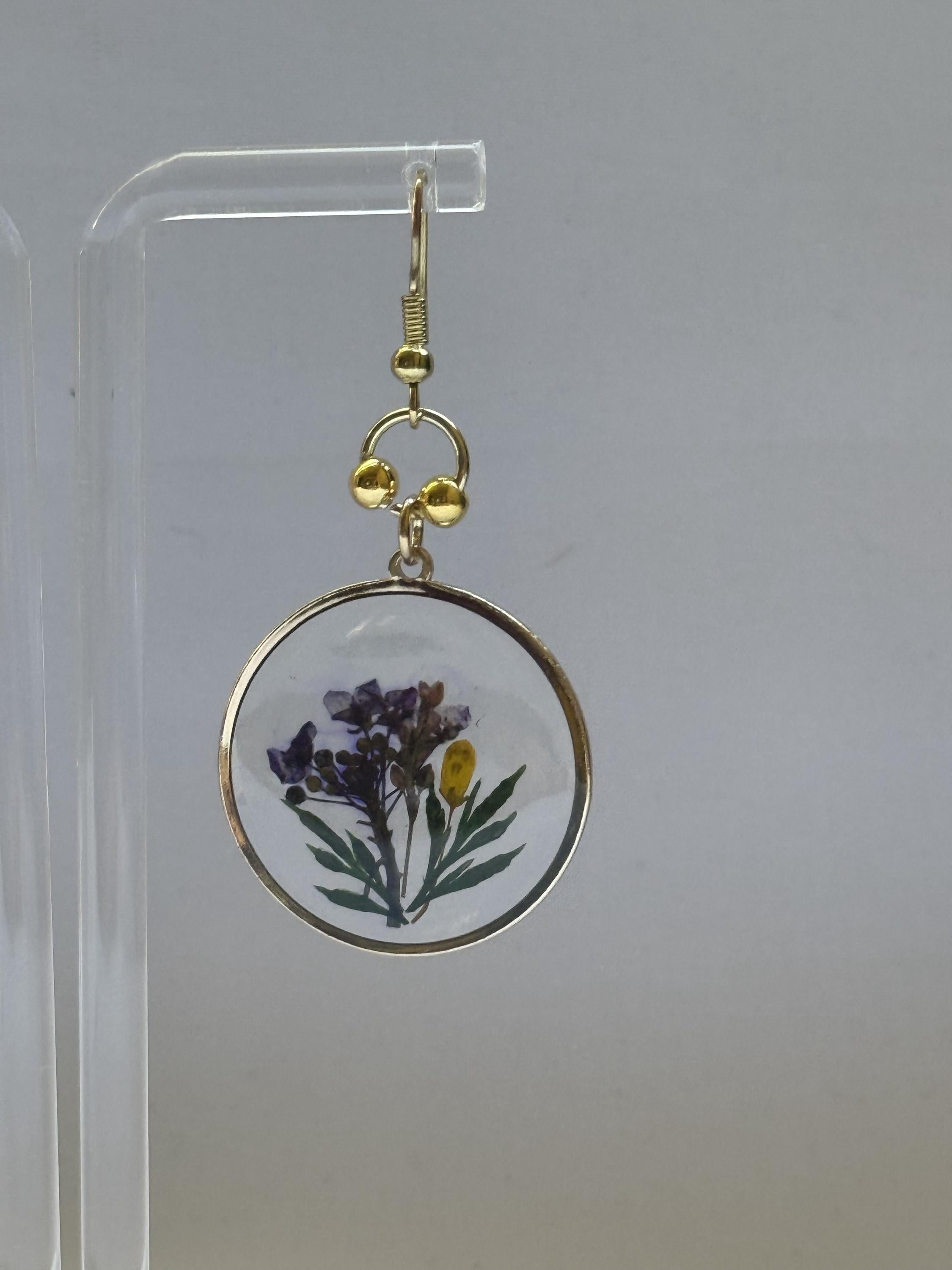 Pressed Flower Resin Earrings – Handmade Gold-Rimmed Dangles with Purple & Yellow Blooms