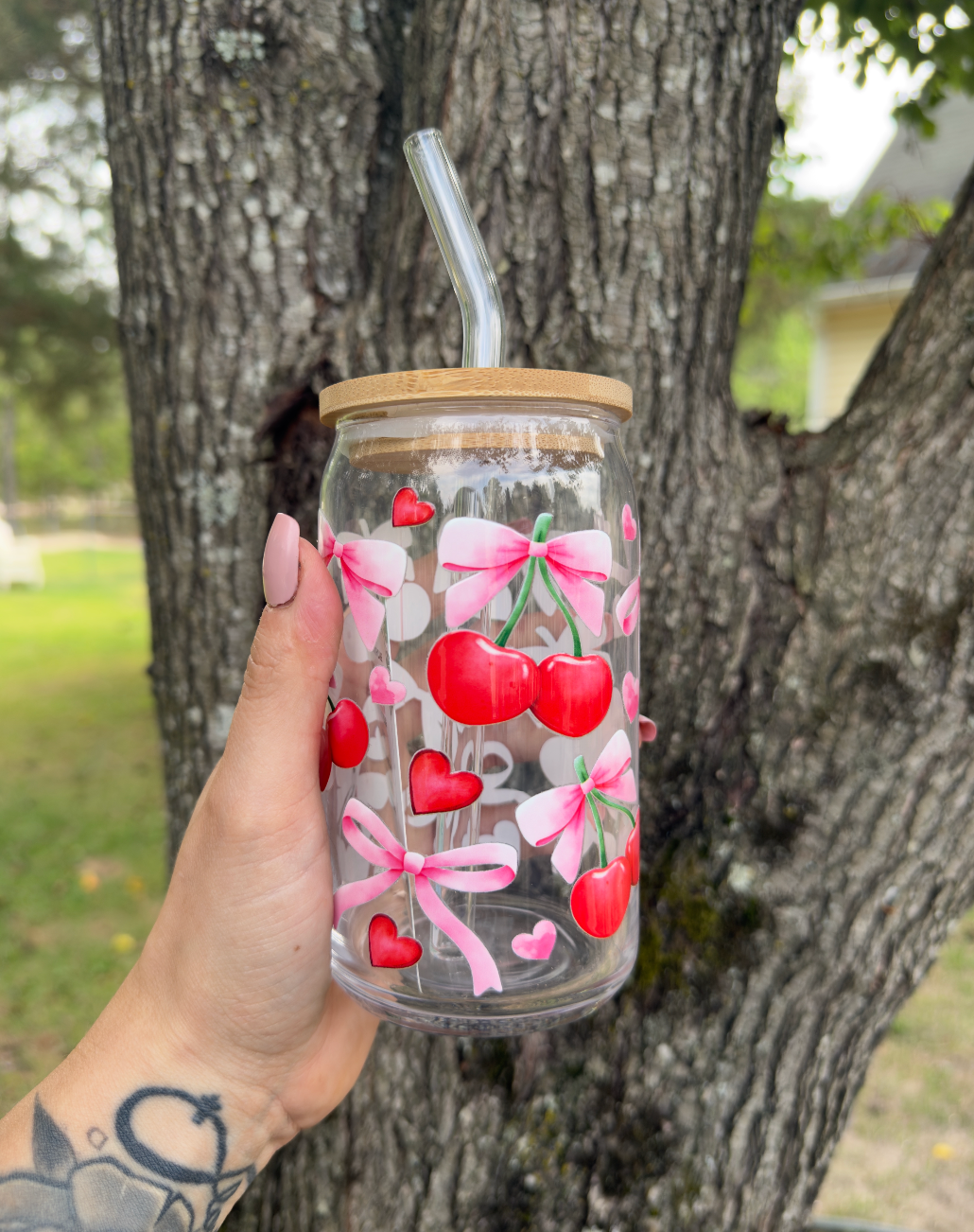 Cherry Bows 16 oz Glass Can w/ Straw