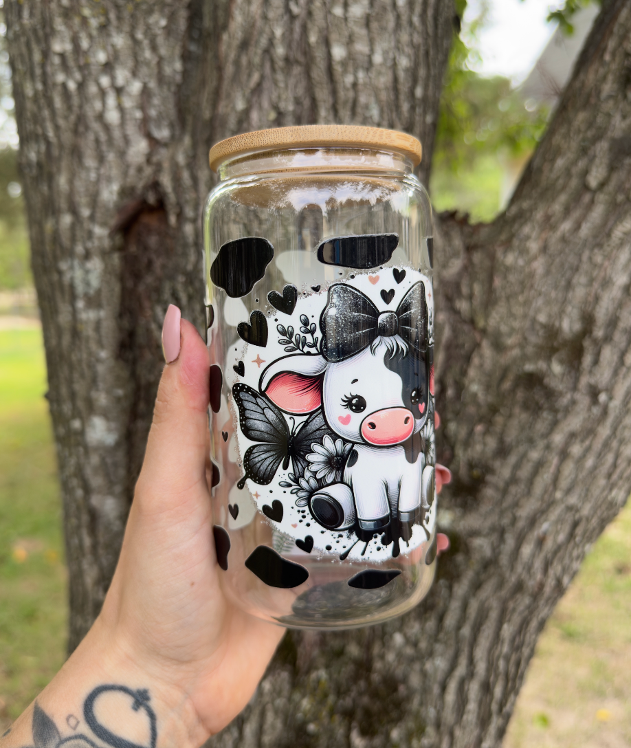 Cow with Bow 16 oz Glass Can w/ Straw