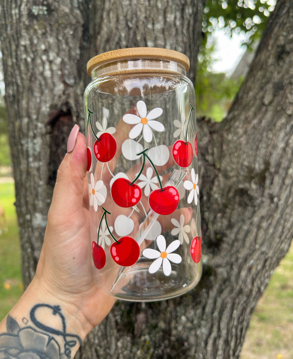 Daisies & Cherries 16 oz Glass Can w/ Straw