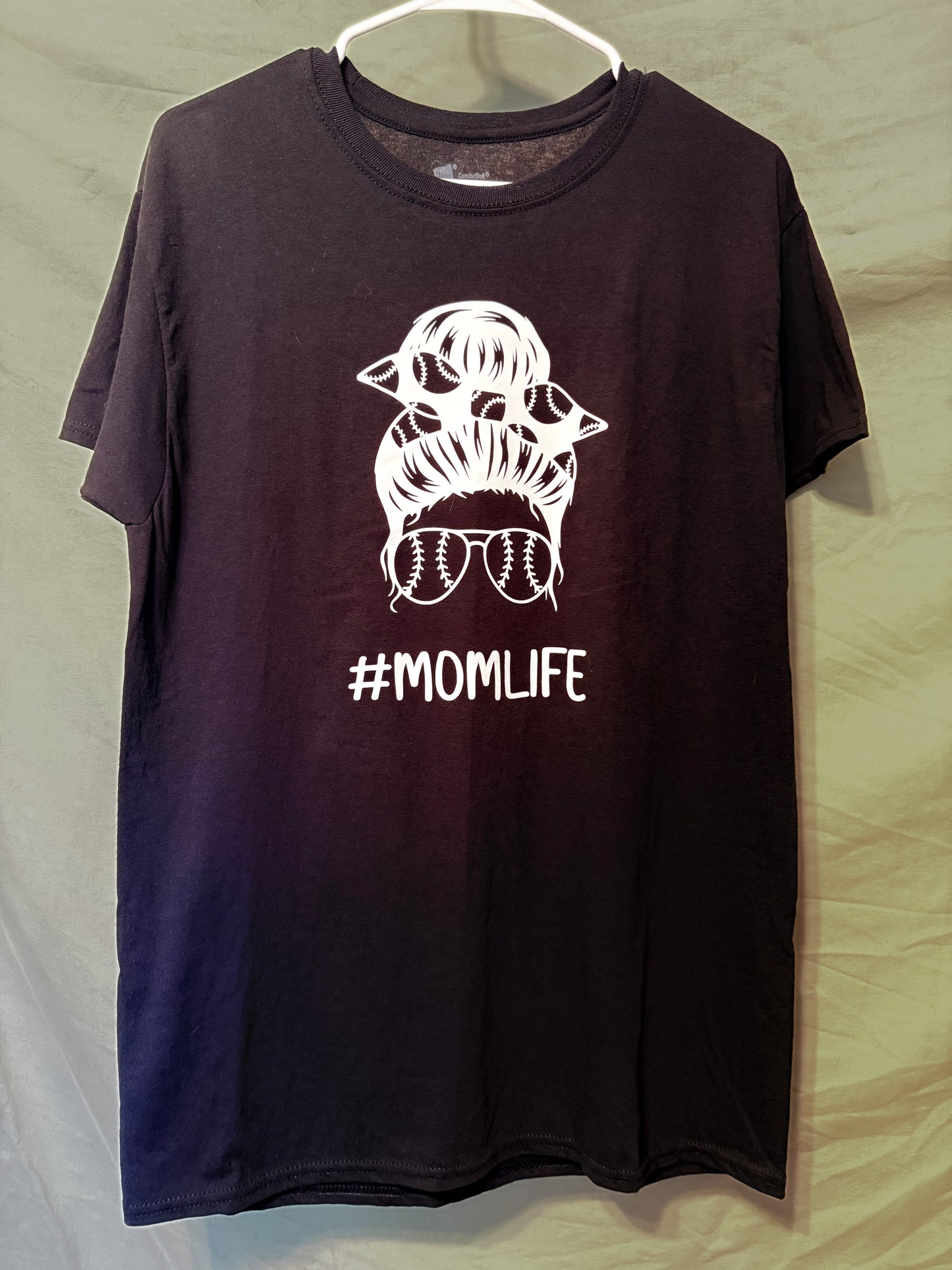 Mom Life Tee