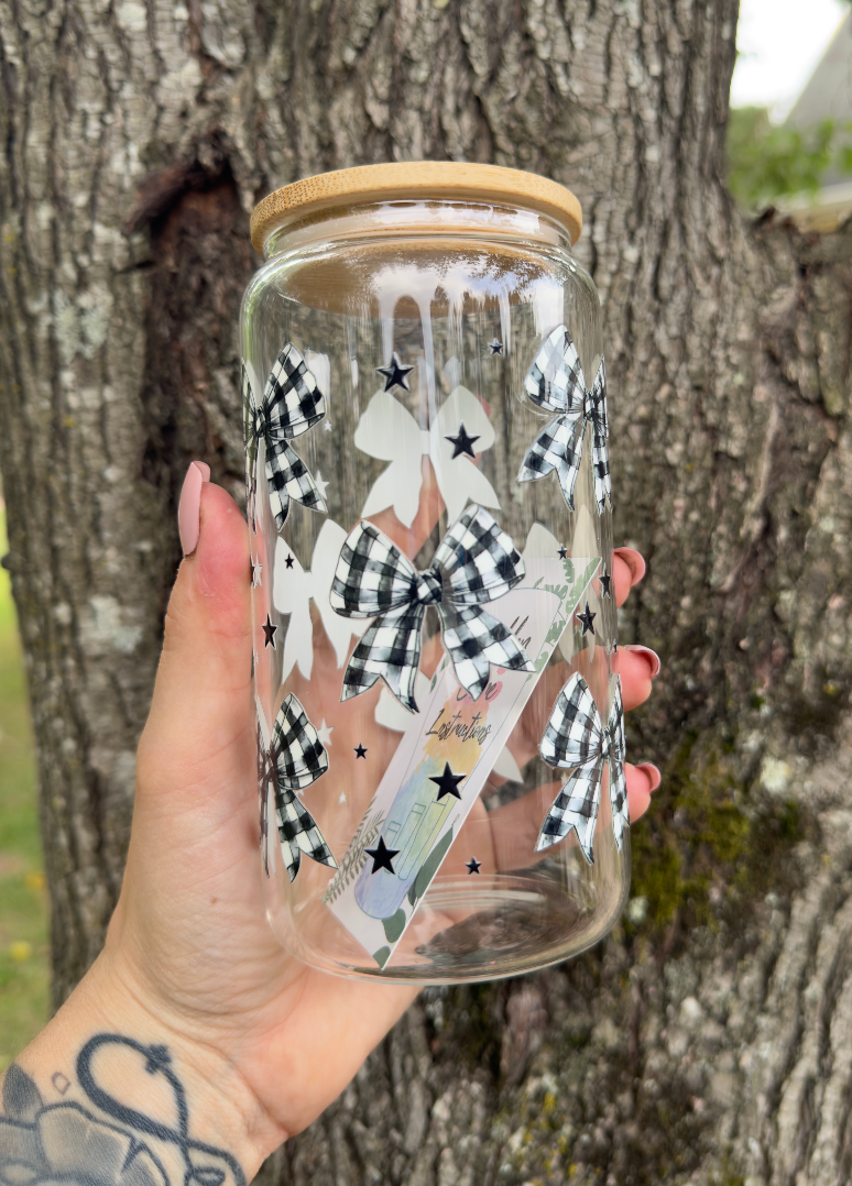 Plaid Bow 16 oz Glass Can w/ Straw