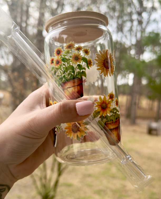 Sunflower 16 oz Glass Can w/ Straw