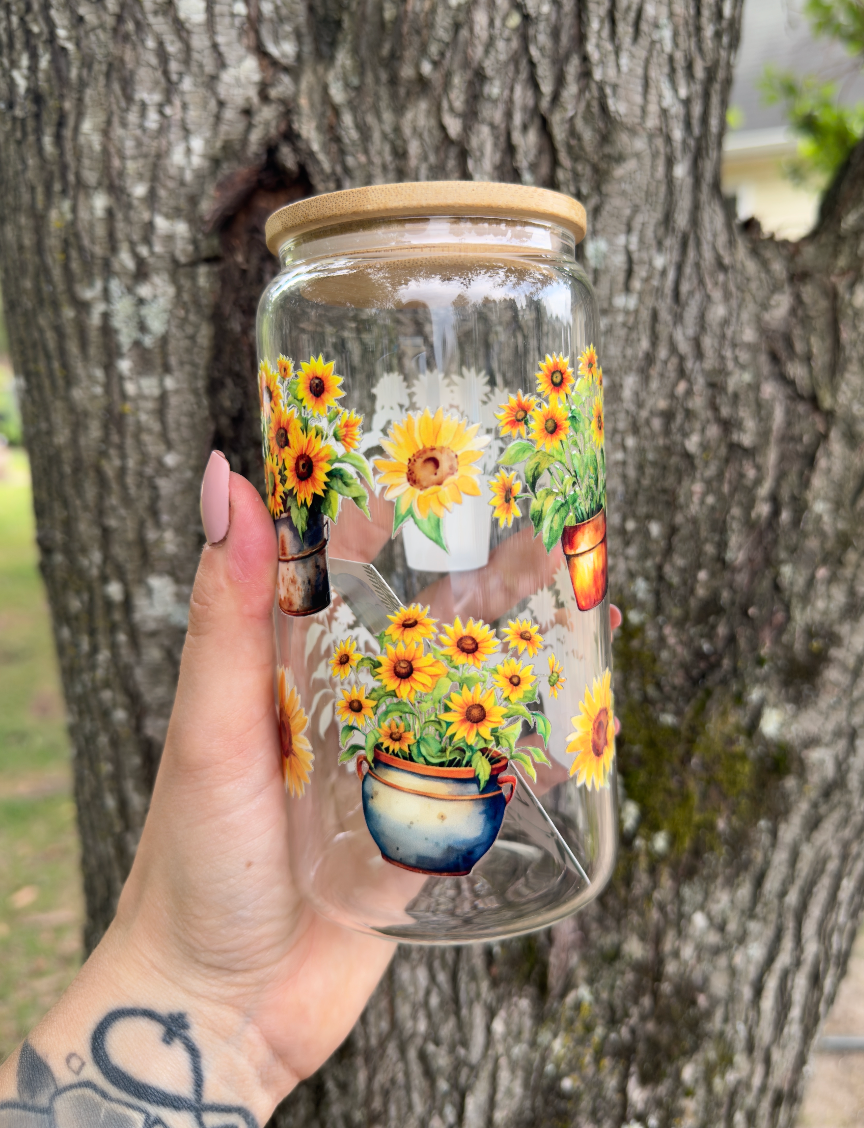 Sunflower 16 oz Glass Can w/ Straw