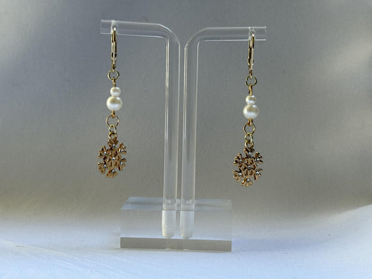 Pearl Earrings: Snowflake Earrings